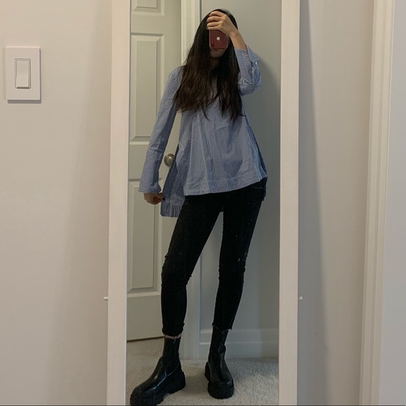 SOLD：blue and white striped Zara top, XS - Picture 1 of 6
